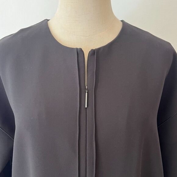 Vince Black Minimalist Shift Dress Front Seam Zipper Medium $365 Retail - Picture 6 of 8